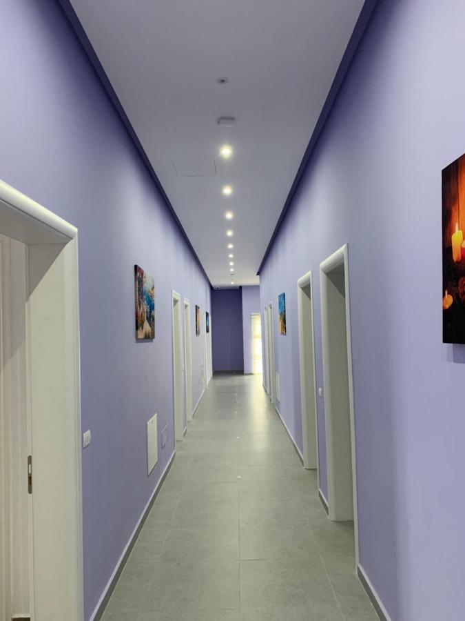 Hotel Restaurant Deso Shijak ภายนอก รูปภาพ